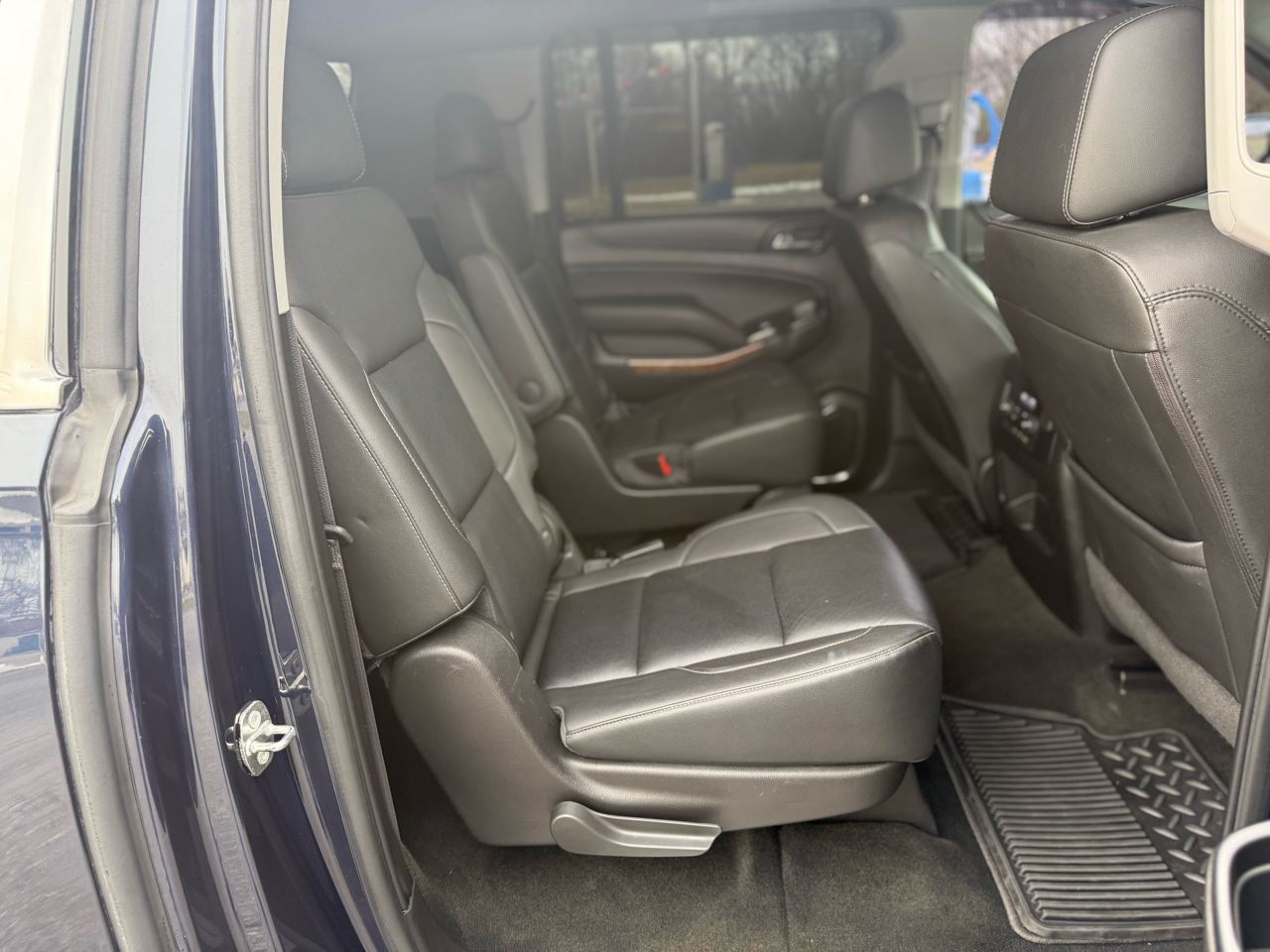 Chevrolet Suburban Premier 4WD 2017