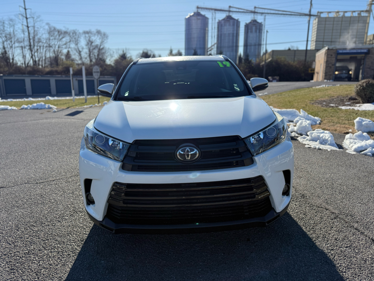 Toyota Highlander SE AWD V6 2019