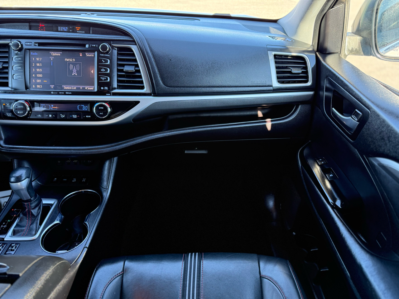 Toyota Highlander SE AWD V6 2019