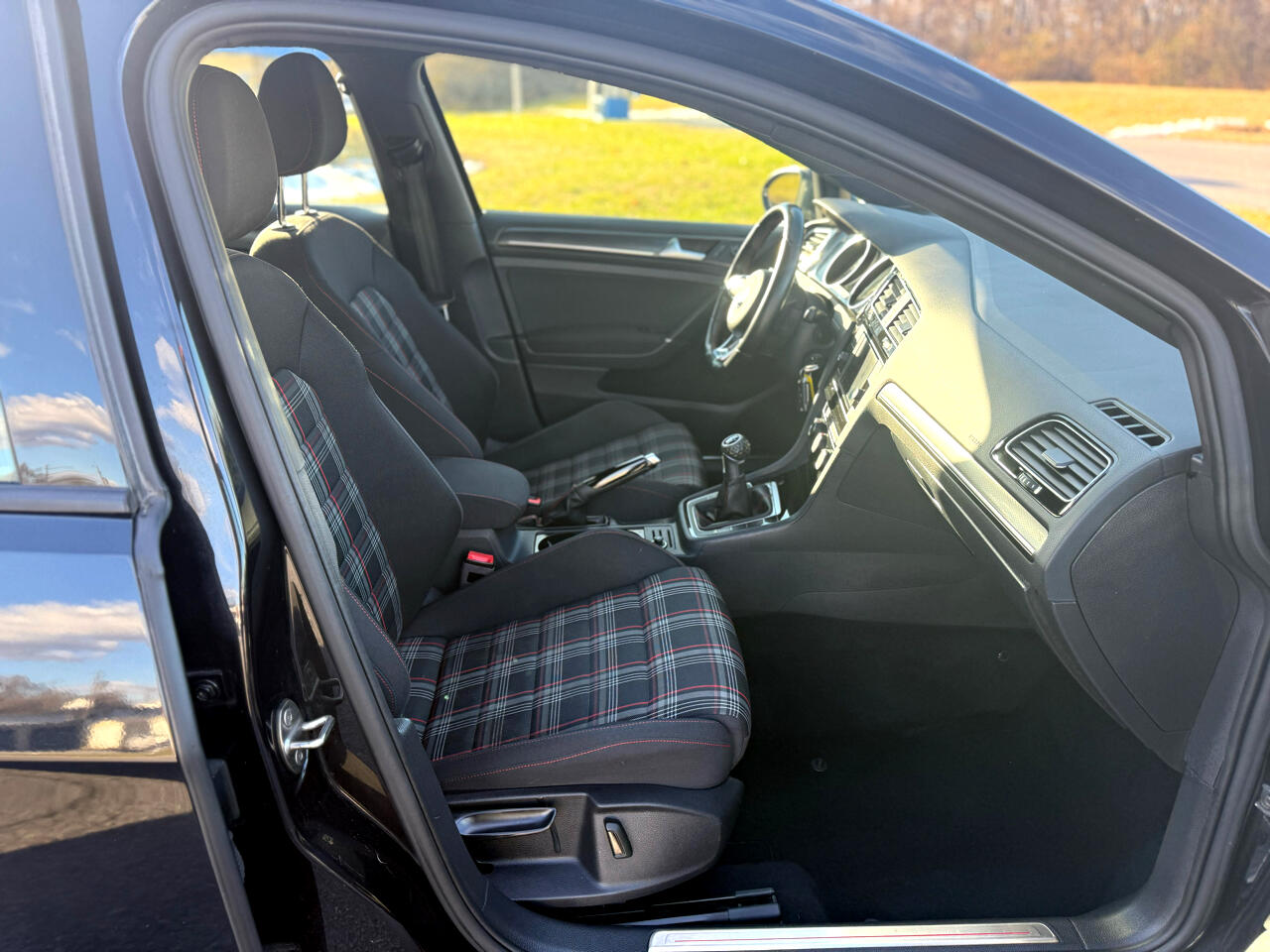 Volkswagen Golf GTI SE 6M 4-Door 2018