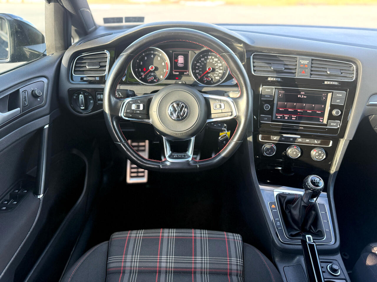 Volkswagen Golf GTI SE 6M 4-Door 2018