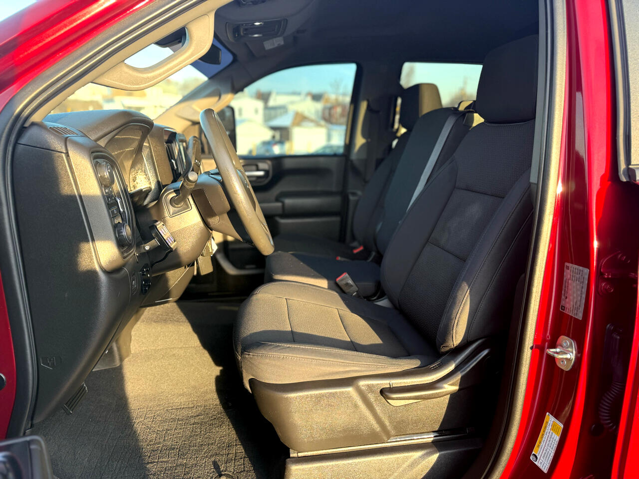 Chevrolet Silverado 1500 Custom Trail Boss Crew Cab Long Box 4WD 2019