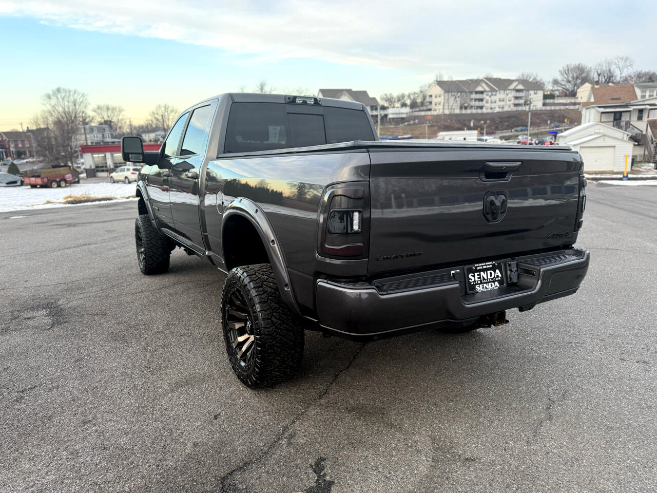 RAM 2500 Limited Crew Cab SWB 4WD 2023