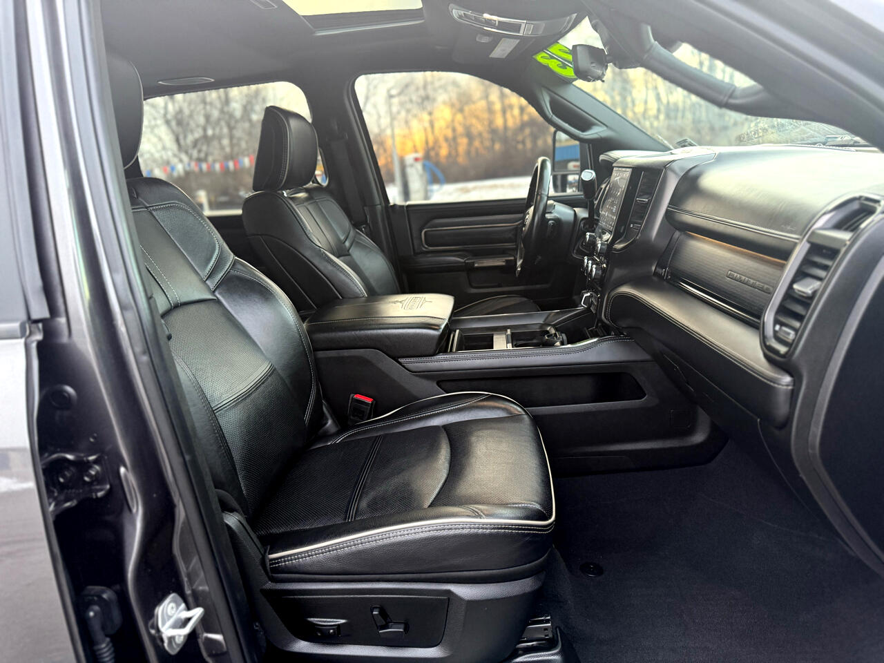 RAM 2500 Limited Crew Cab SWB 4WD 2023