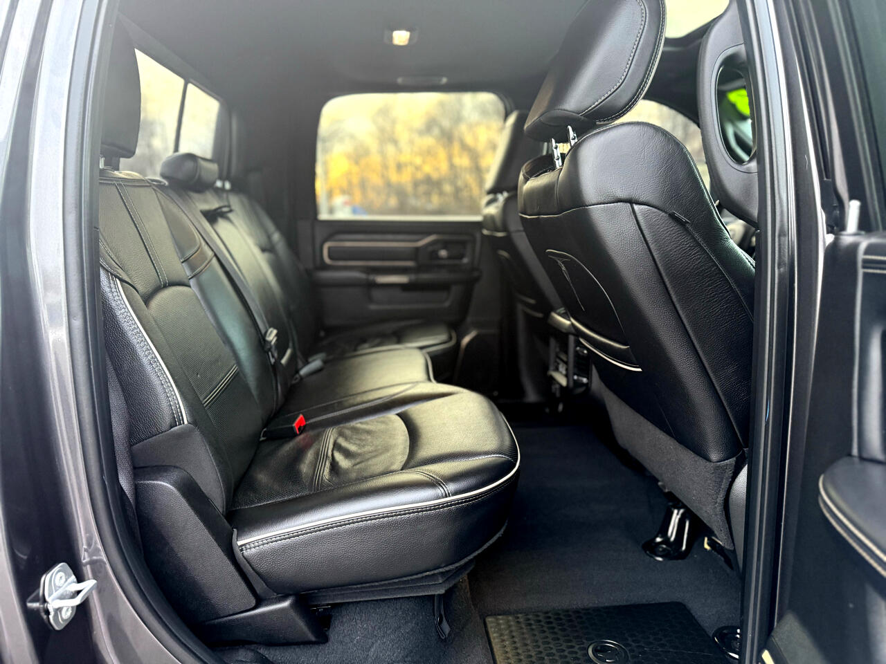 RAM 2500 Limited Crew Cab SWB 4WD 2023