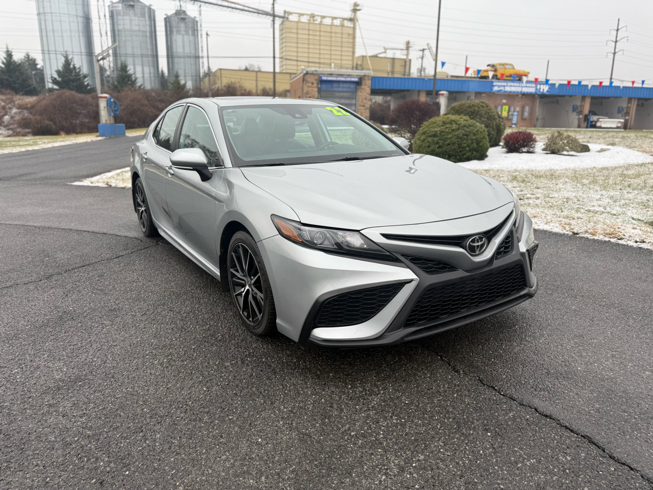 Toyota Camry SE AWD 2022