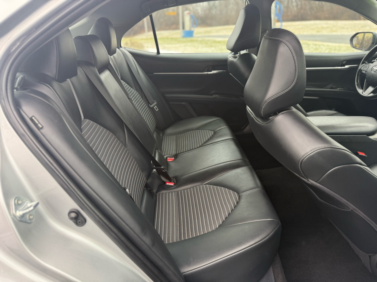 Toyota Camry SE AWD 2022