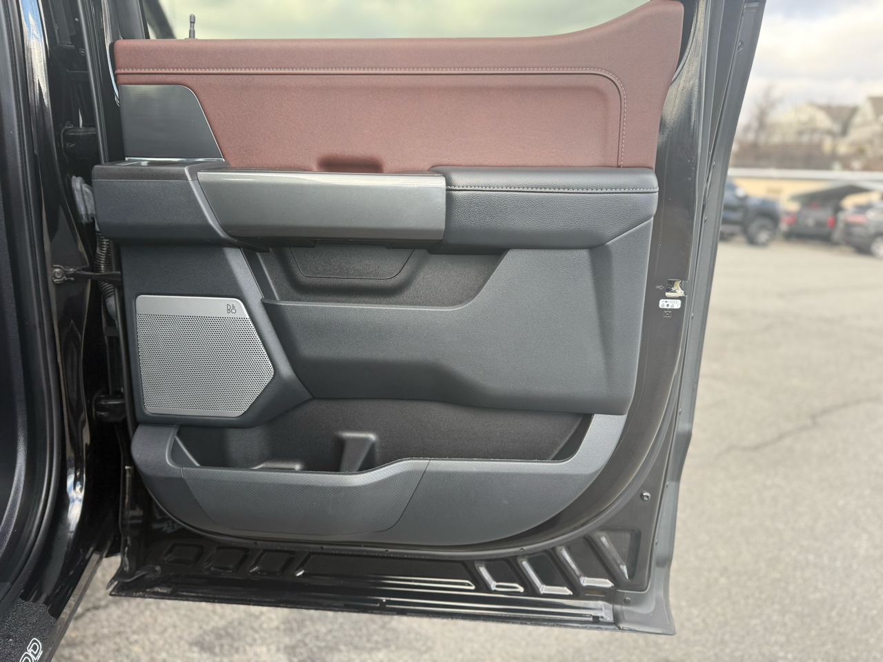 Ford F-150 SuperCrew 150" Lariat 4WD 2022