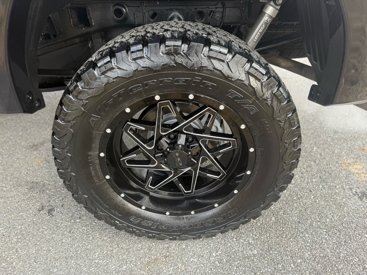 Ford F-150 SuperCrew 150" Lariat 4WD 2022