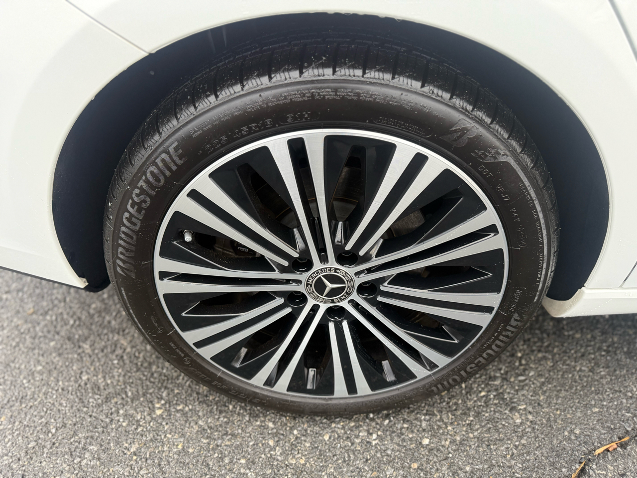 Mercedes-Benz CLA-Class CLA250 4MATIC 2023