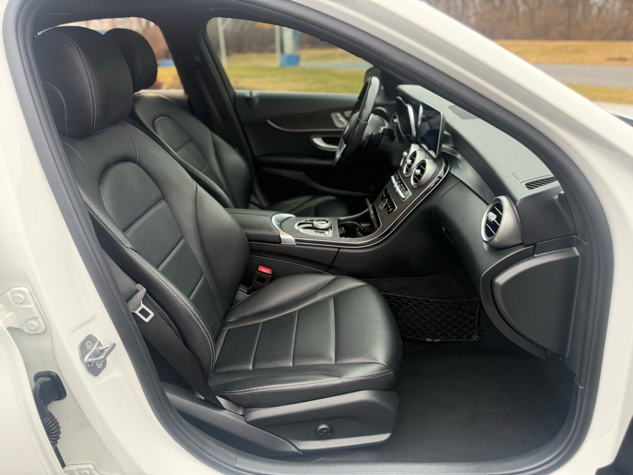 Mercedes-Benz C-Class C300 4MATIC Sedan 2020