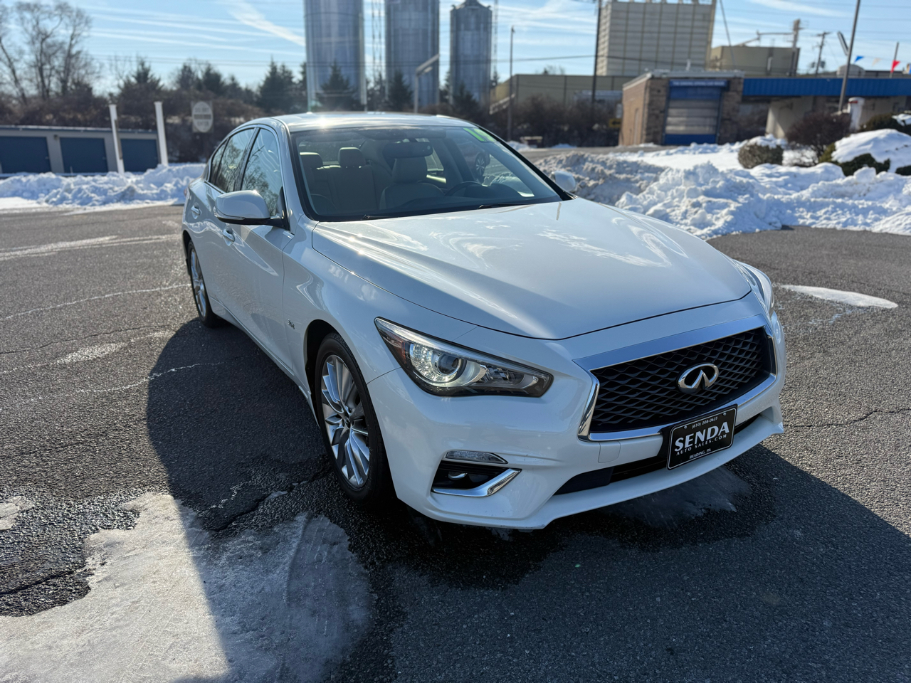 Infiniti Q50 3.0t LUXE AWD 2019