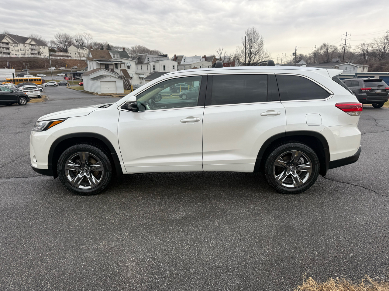 Toyota Highlander Limited AWD V6 2017