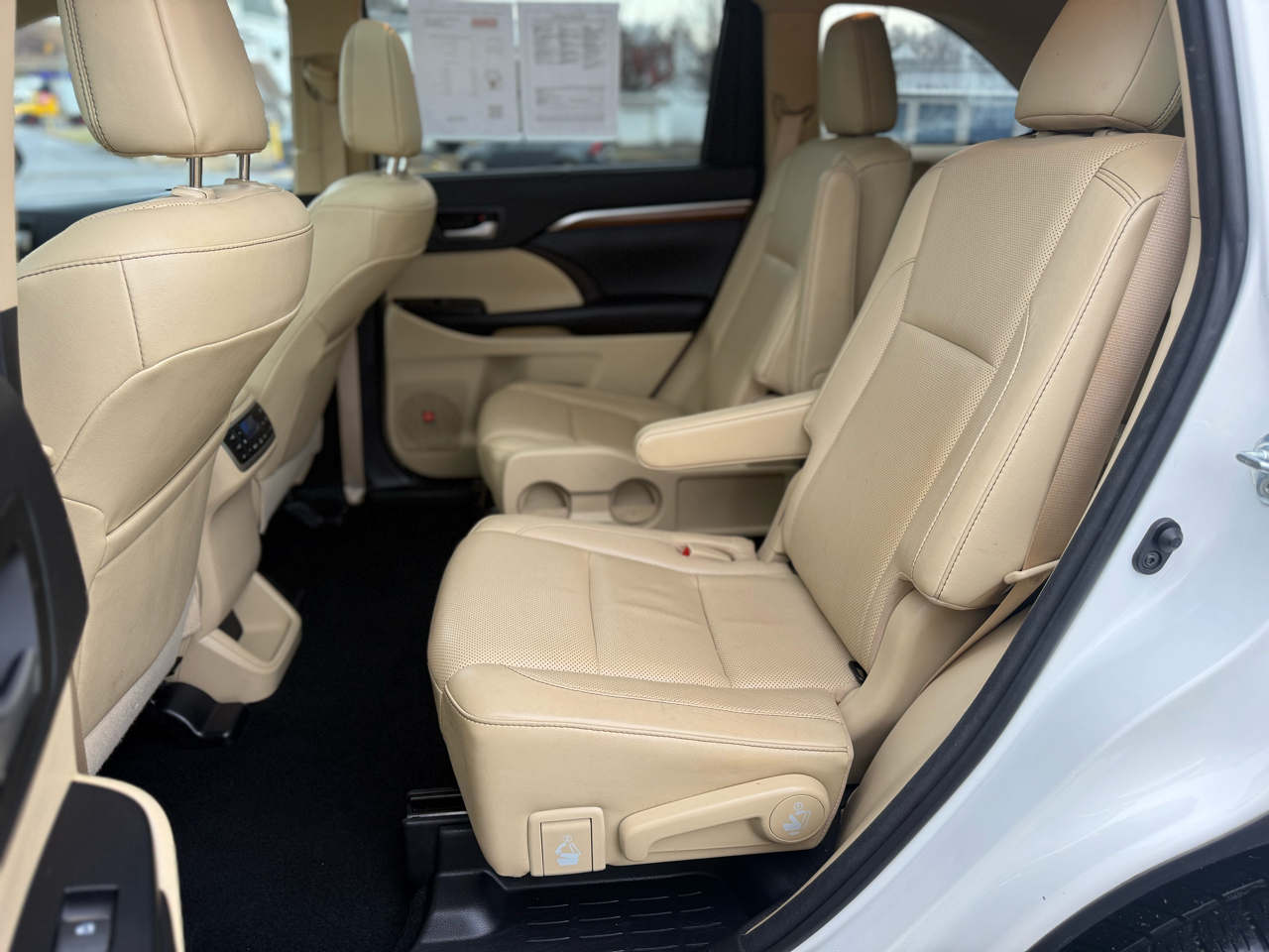 Toyota Highlander Limited AWD V6 2017