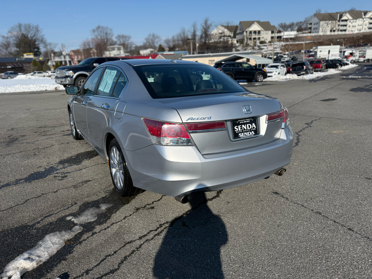Honda Accord EX-L V-6 Sedan AT 2011