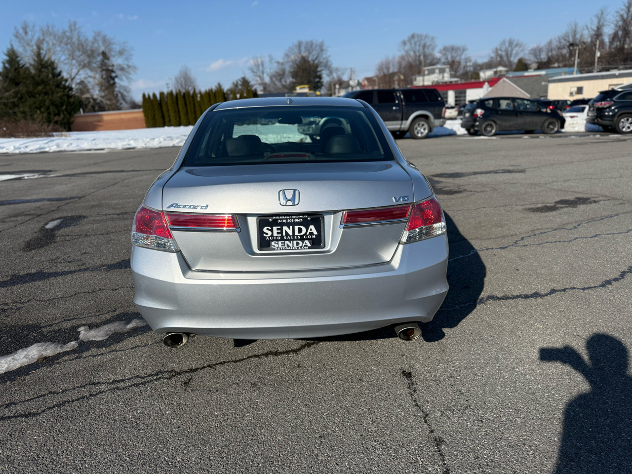 Honda Accord EX-L V-6 Sedan AT 2011