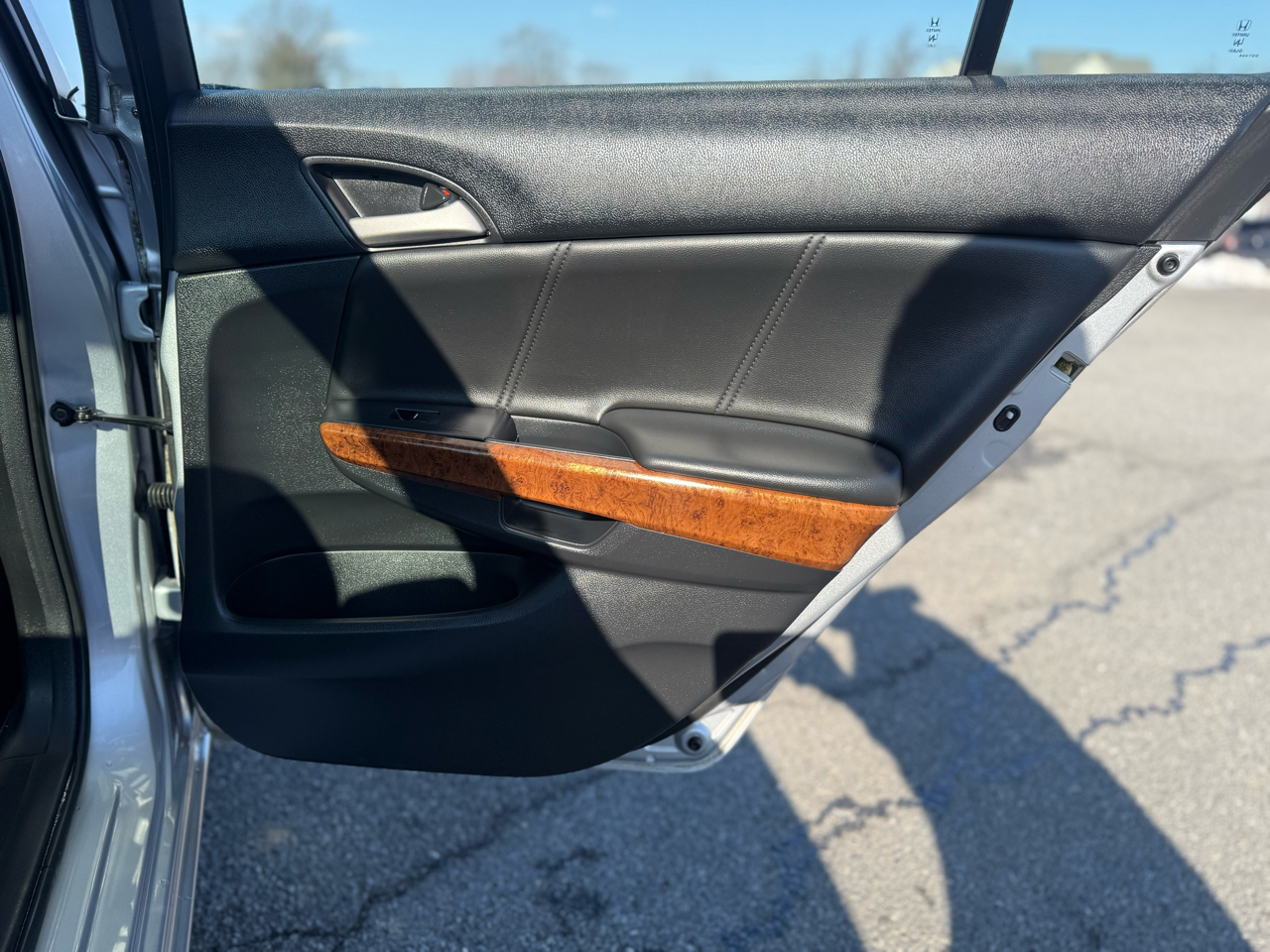 Honda Accord EX-L V-6 Sedan AT 2011