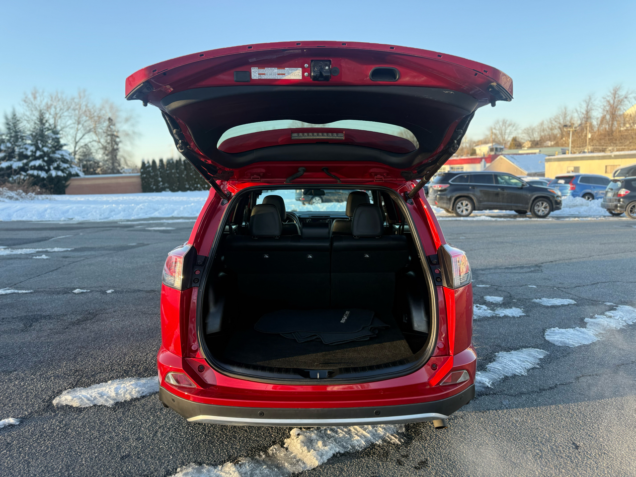 Toyota RAV4 SE 4WD 2016