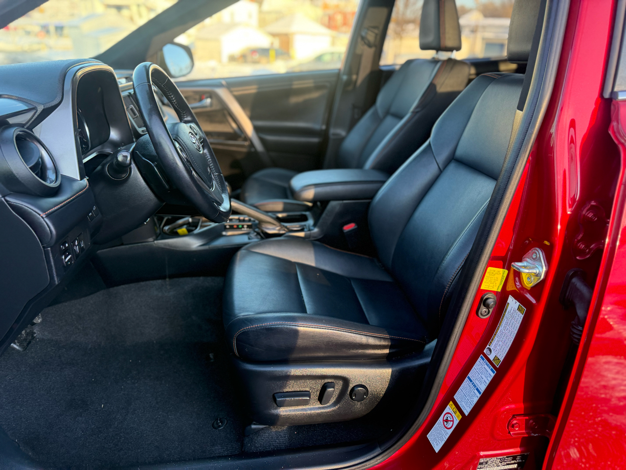 Toyota RAV4 SE 4WD 2016