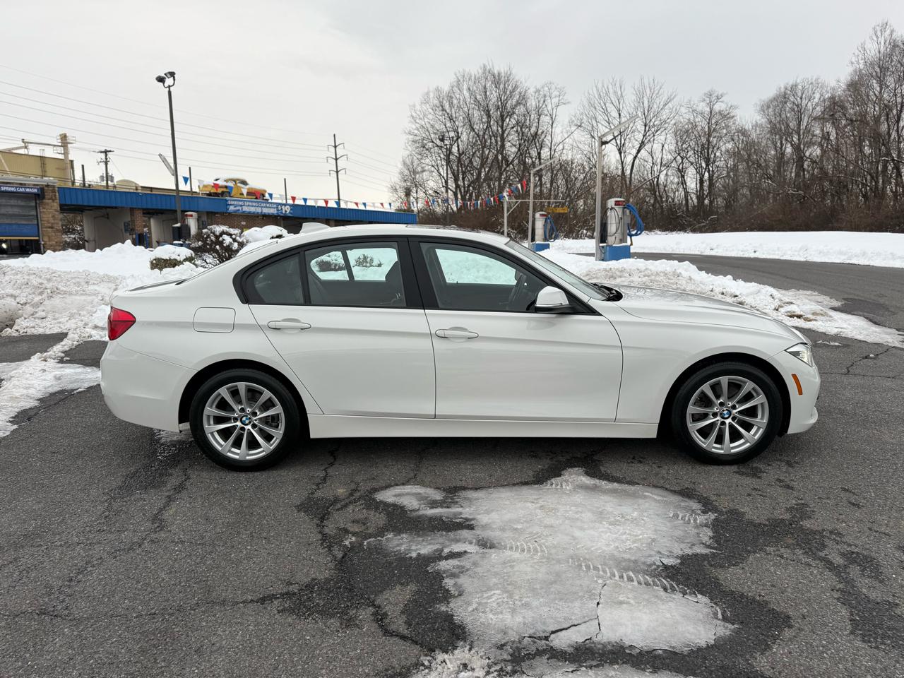 BMW 3-Series 320i xDrive Sedan 2018