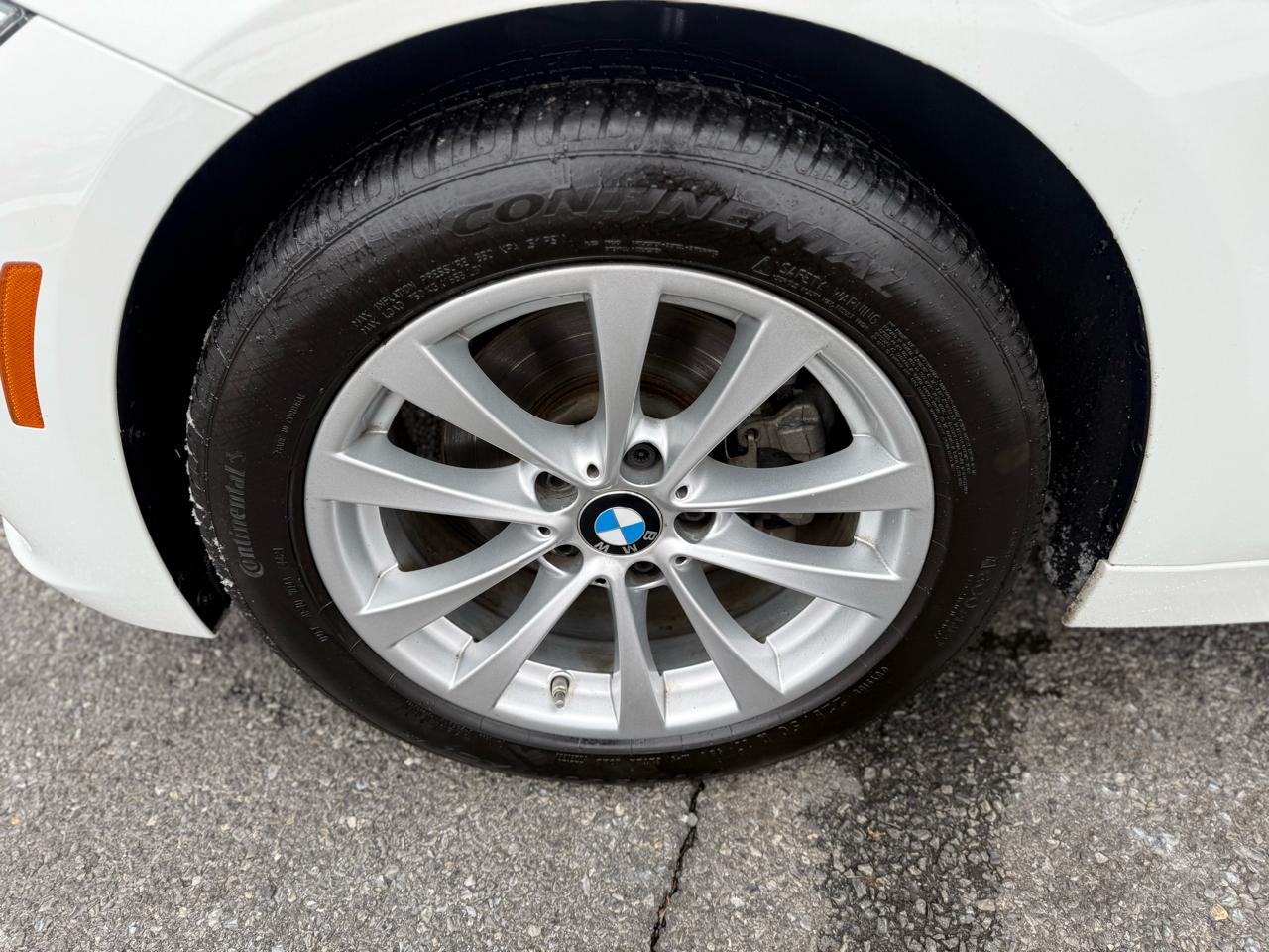 BMW 3-Series 320i xDrive Sedan 2018