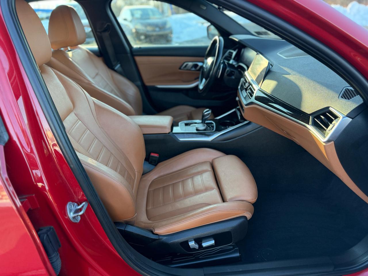 BMW 3-Series 330i xDrive 2021