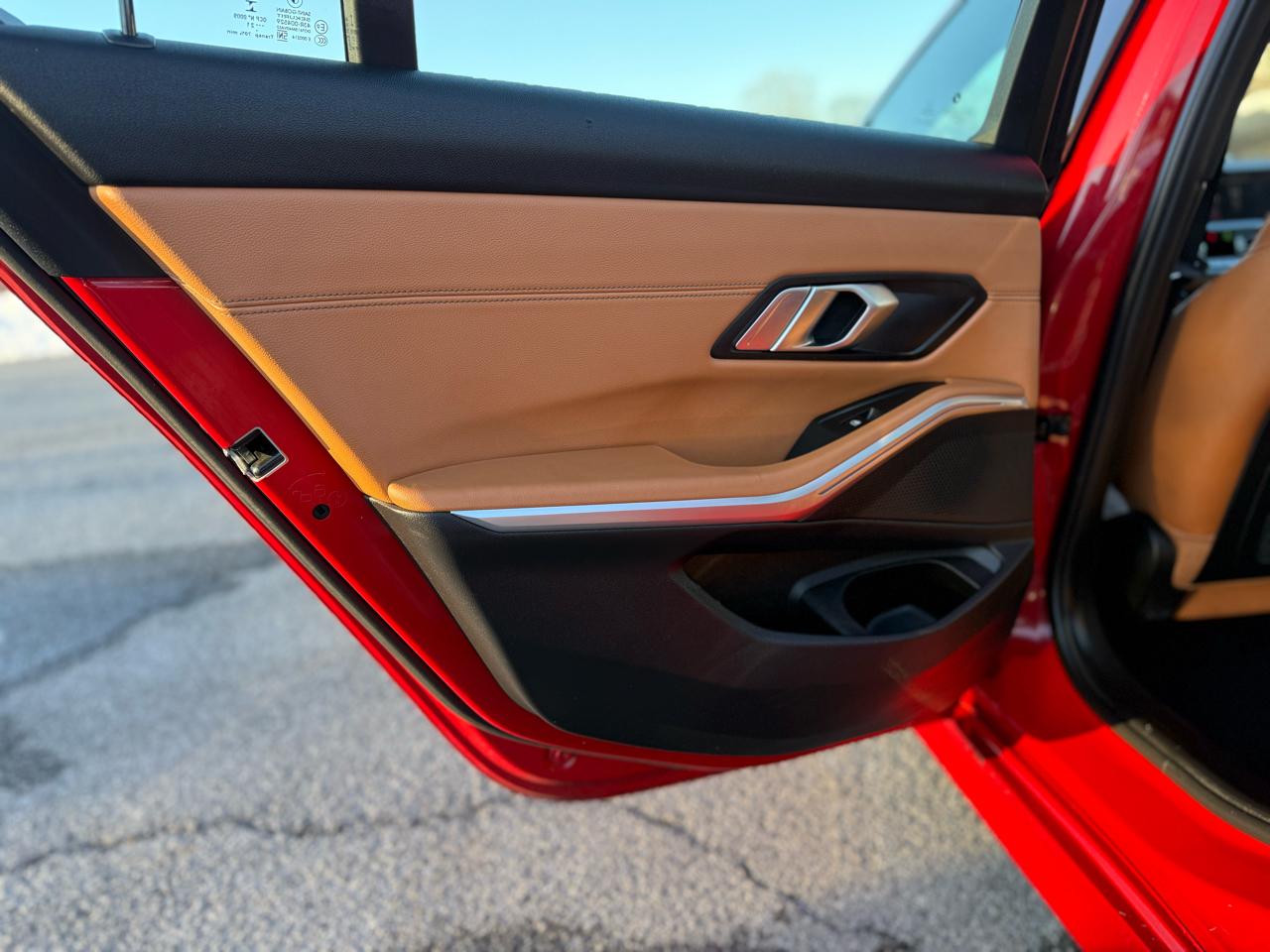 BMW 3-Series 330i xDrive 2021