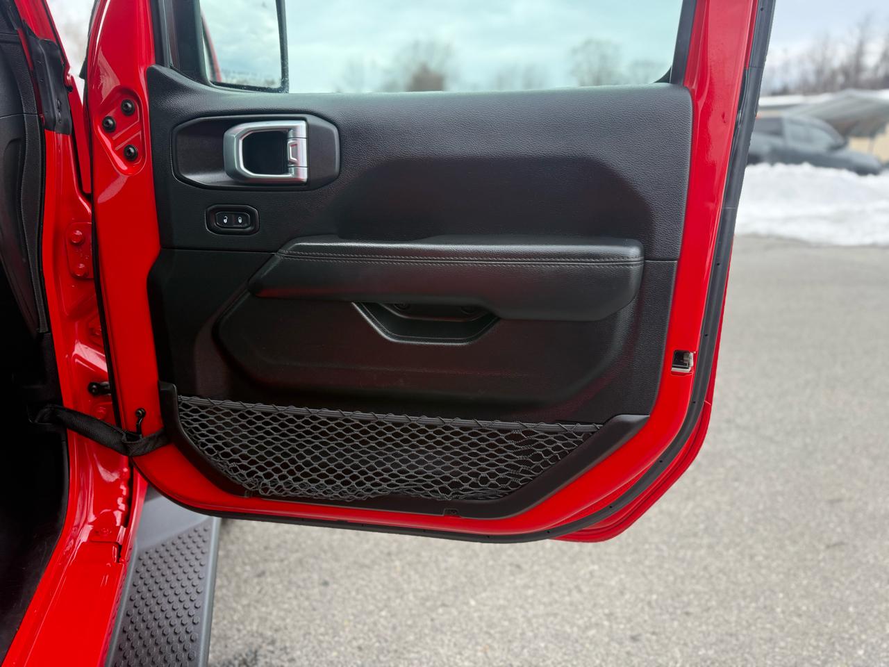 Jeep Wrangler Unlimited Sahara 2021