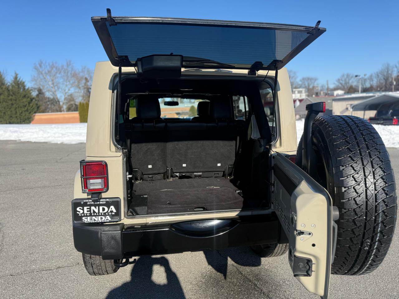 Jeep Wrangler JK Unlimited Sahara 4WD 2018