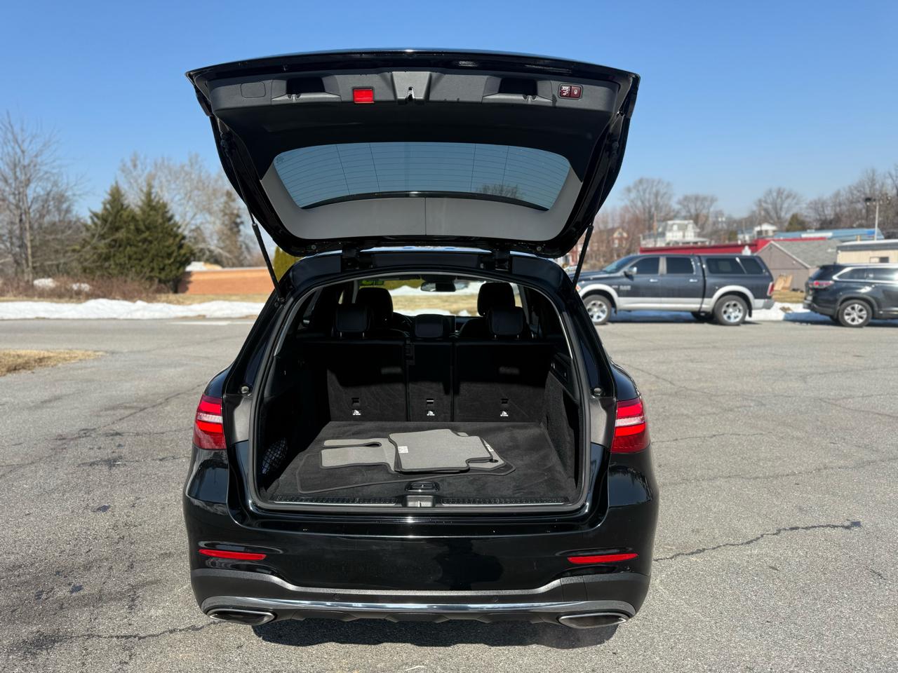 Mercedes-Benz GLC-Class GLC300 4MATIC 2016