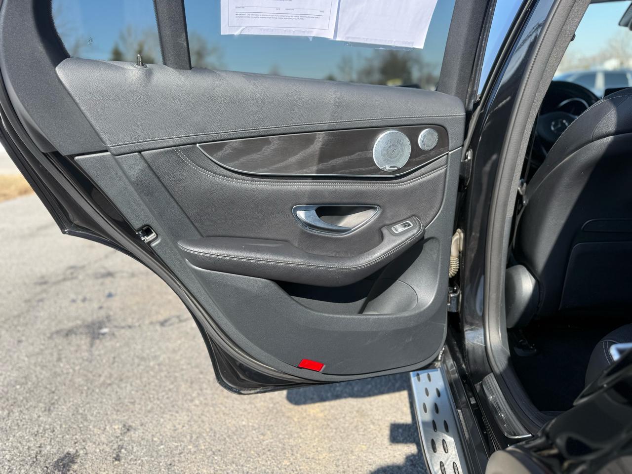 Mercedes-Benz GLC-Class GLC300 4MATIC 2016