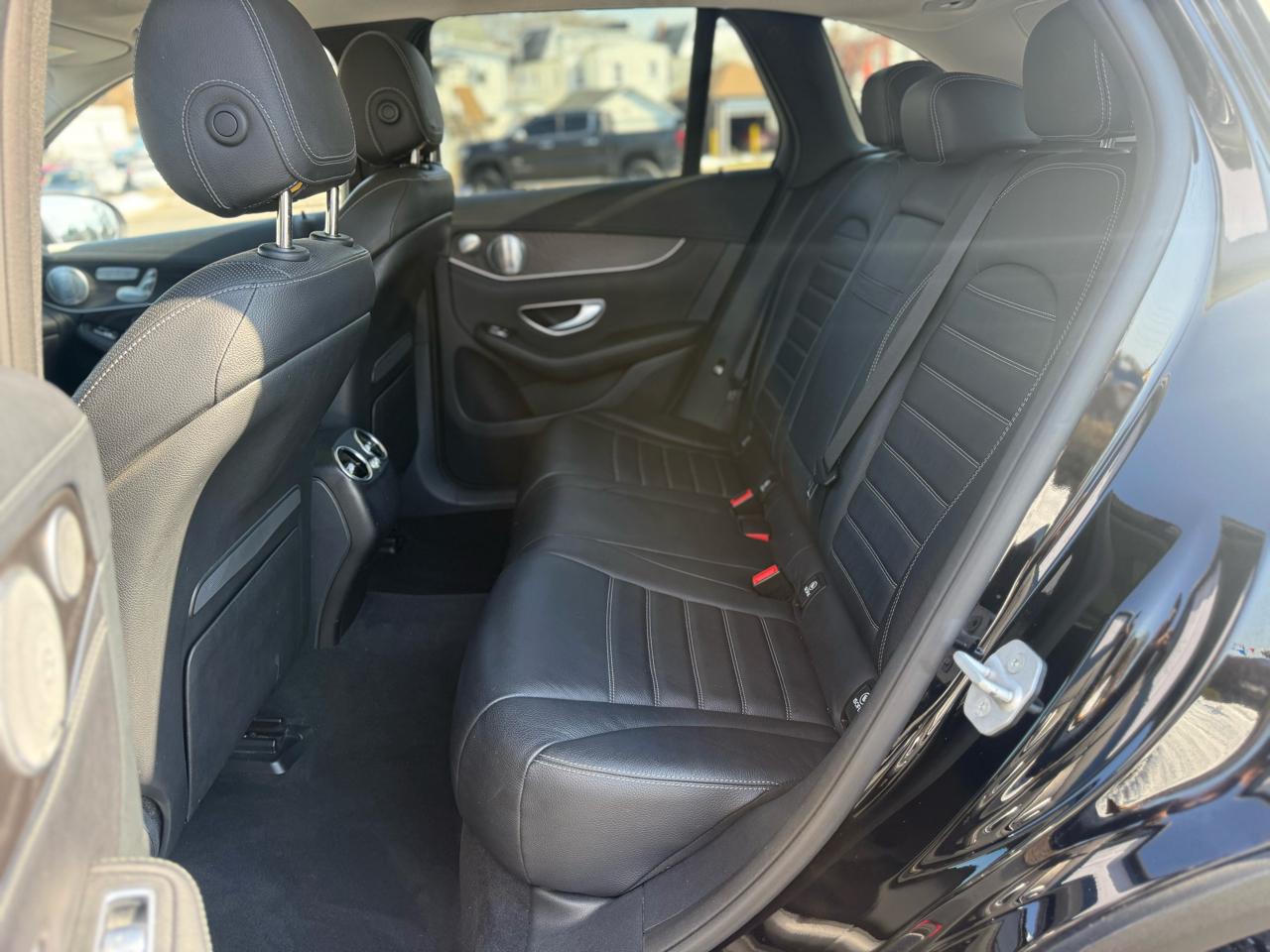 Mercedes-Benz GLC-Class GLC300 4MATIC 2016