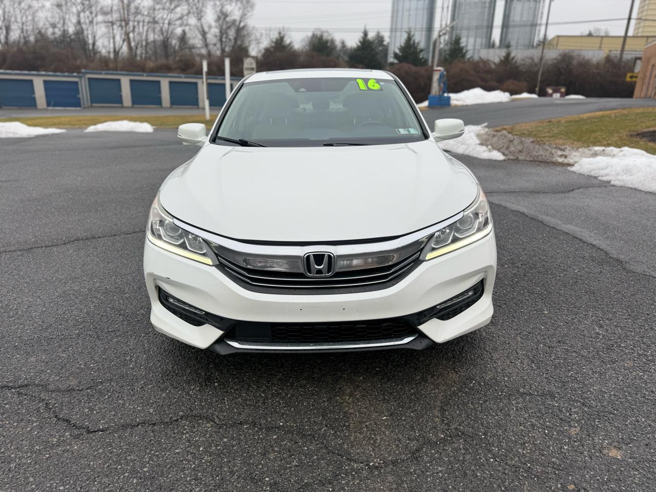 Honda Accord EX-L Sedan CVT w/ Honda Sensing 2016
