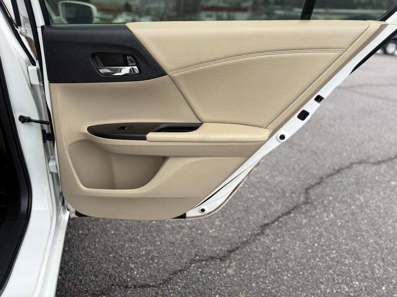 Honda Accord EX-L Sedan CVT w/ Honda Sensing 2016