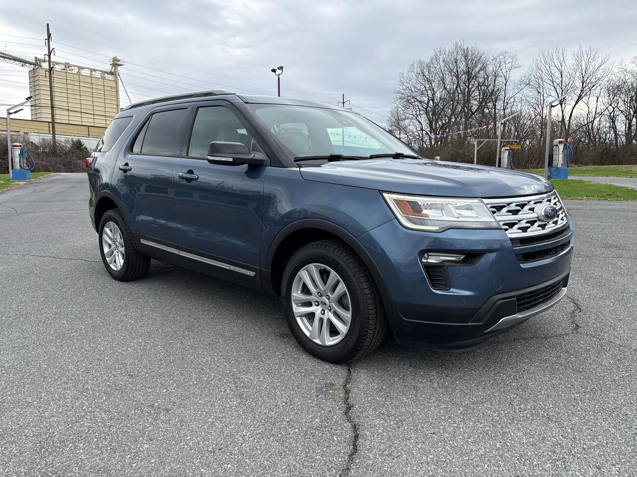 Ford Explorer XLT 4WD 2018