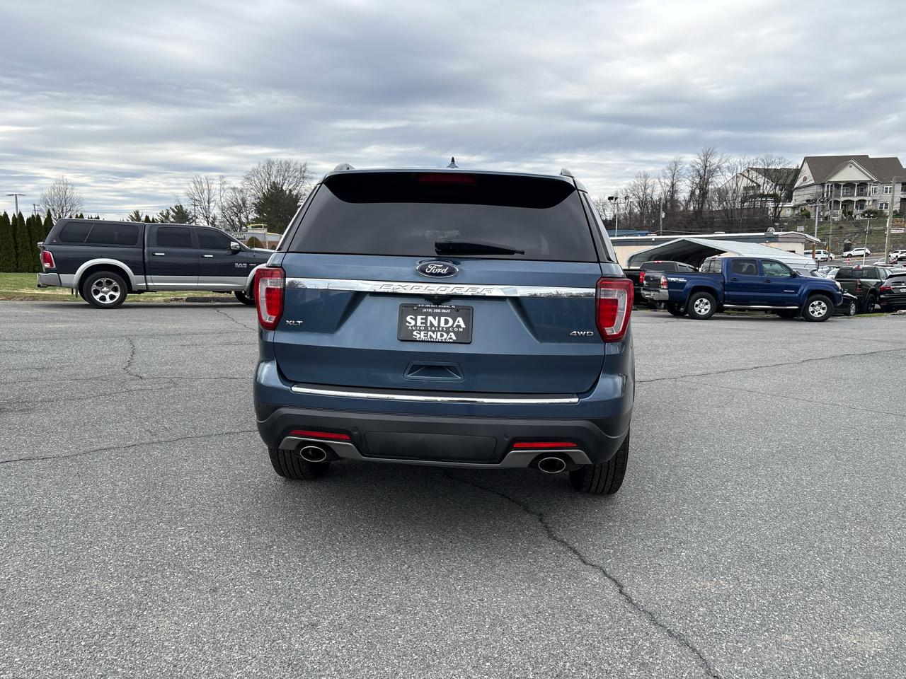 Ford Explorer XLT 4WD 2018