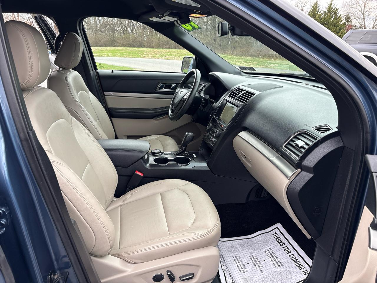 Ford Explorer XLT 4WD 2018