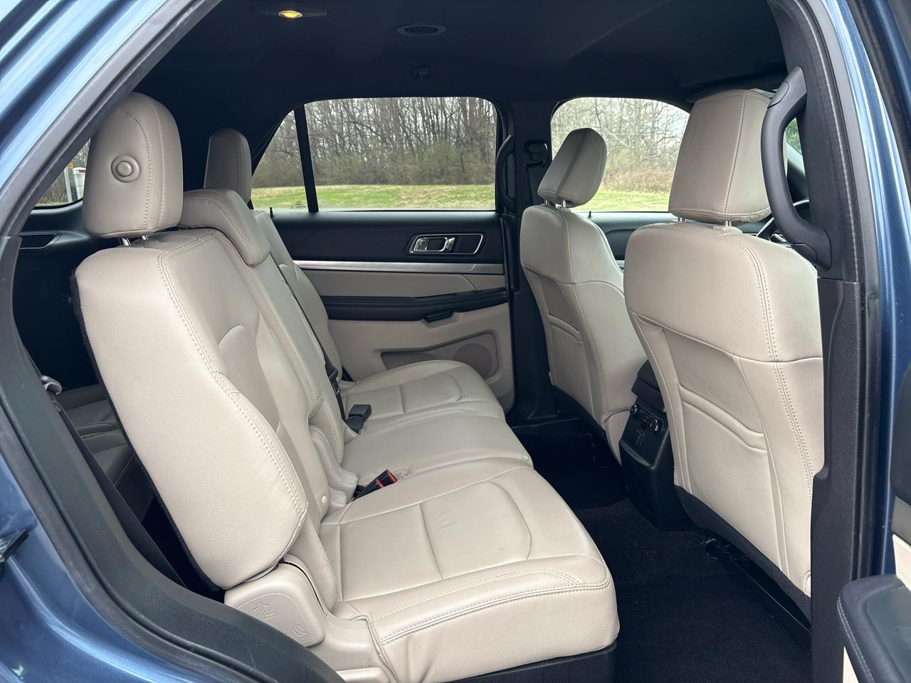 Ford Explorer XLT 4WD 2018