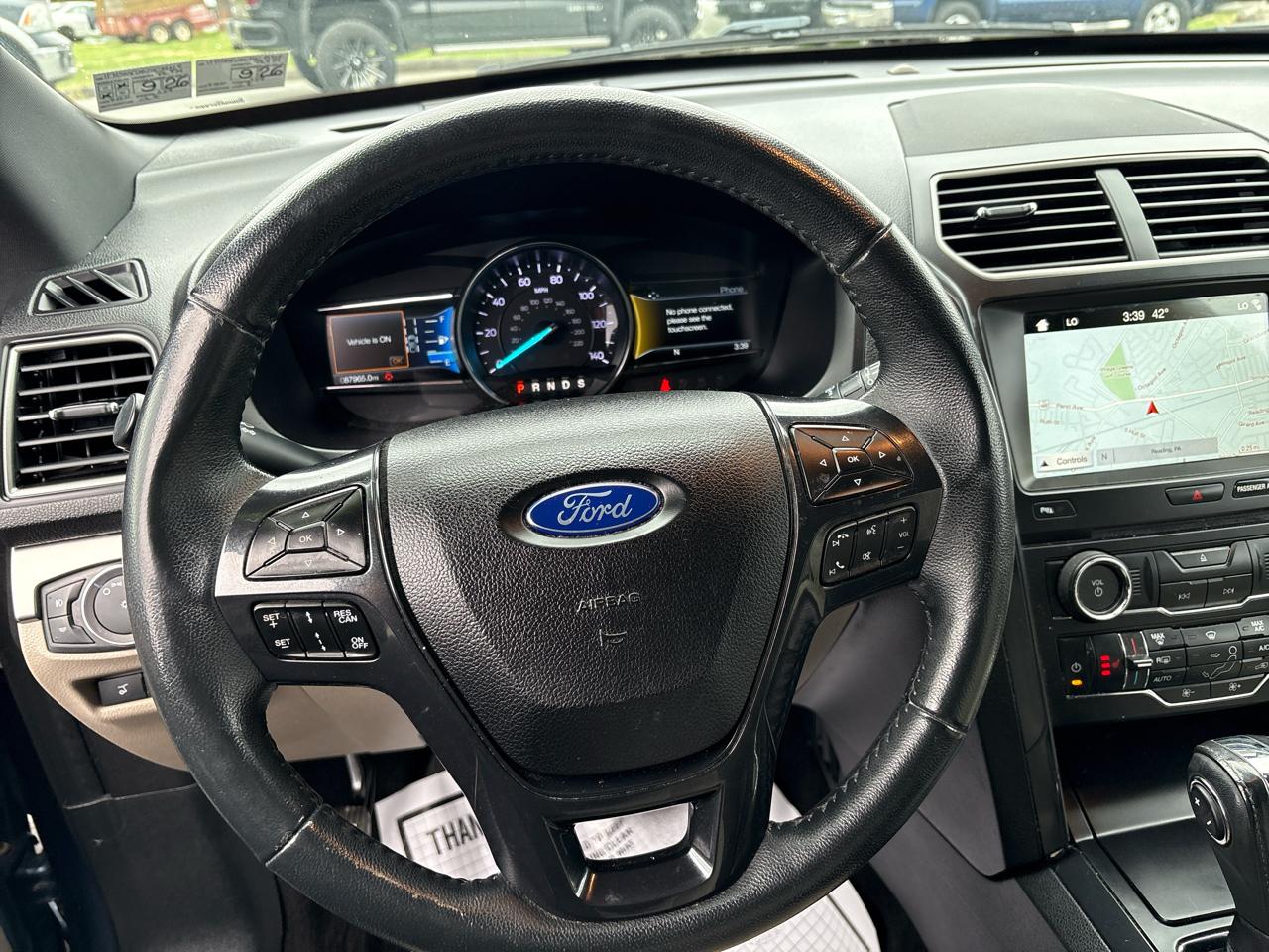 Ford Explorer XLT 4WD 2018