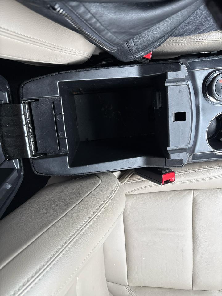 Ford Explorer XLT 4WD 2018