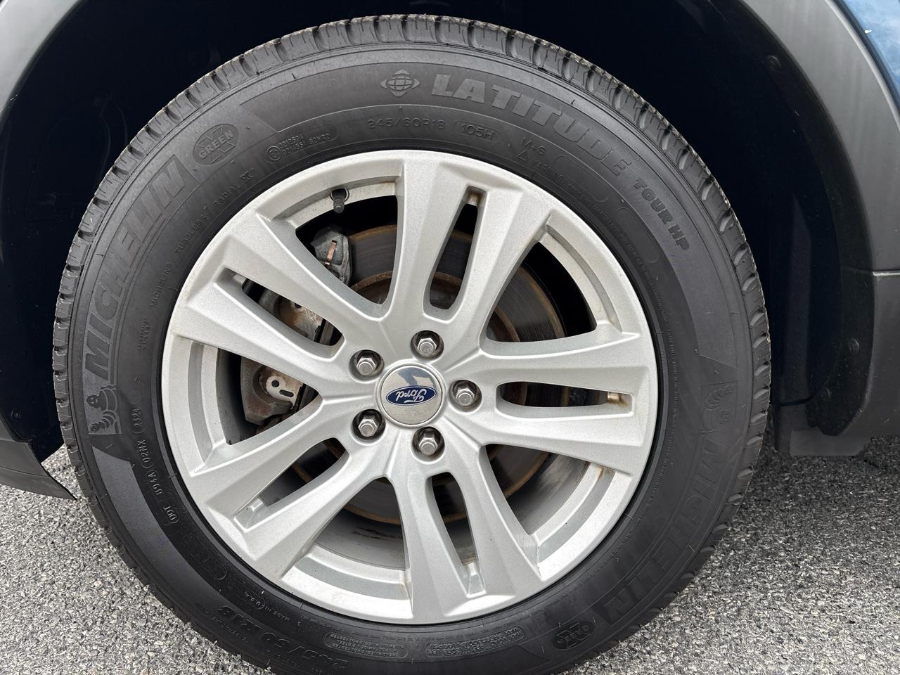 Ford Explorer XLT 4WD 2018