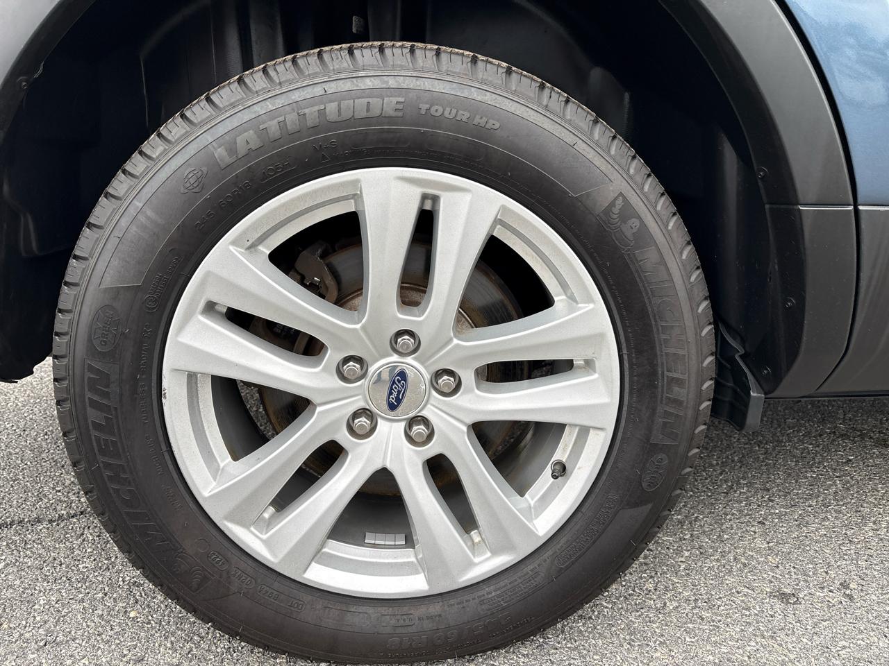 Ford Explorer XLT 4WD 2018