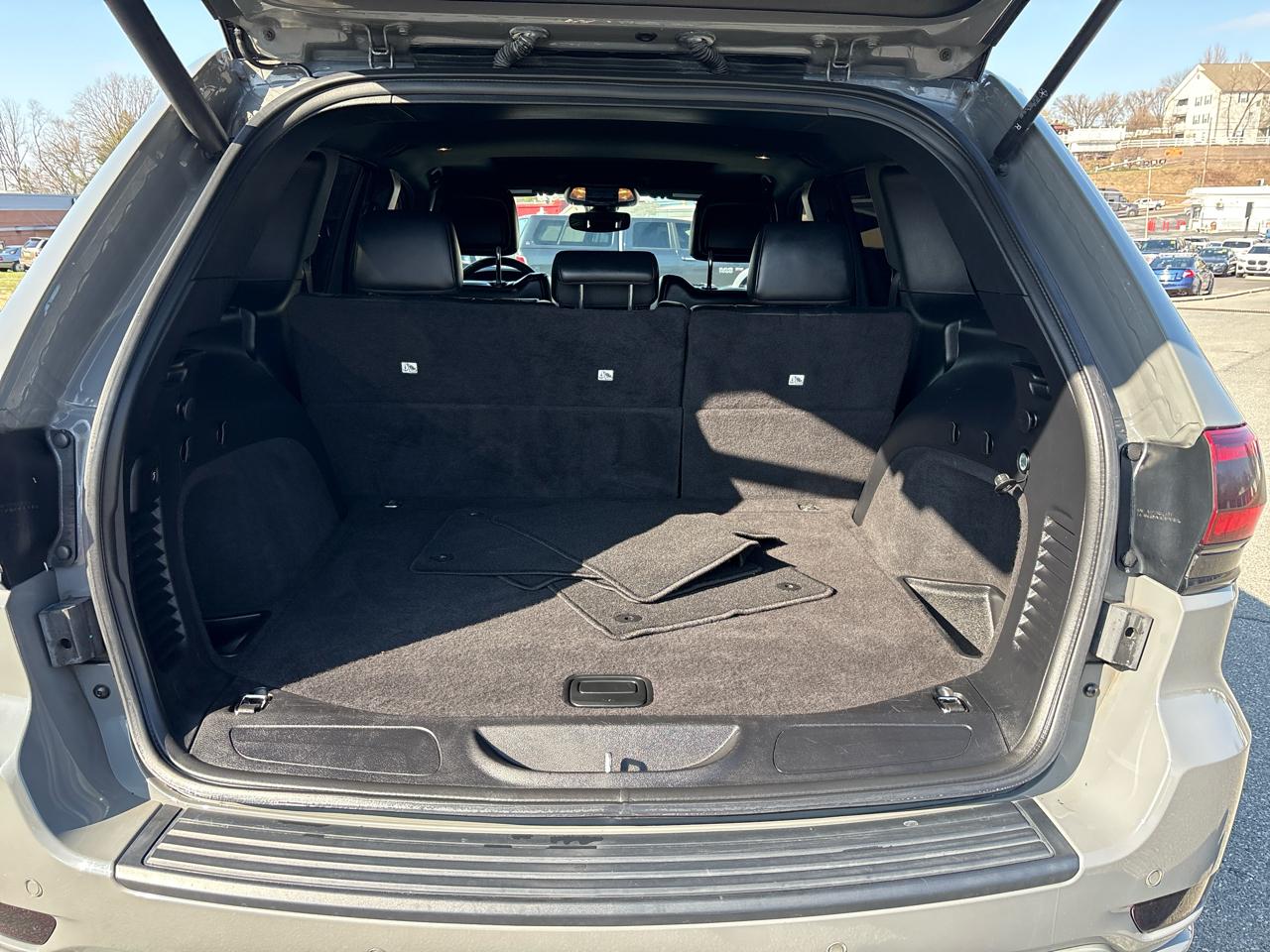 Jeep Grand Cherokee  2019