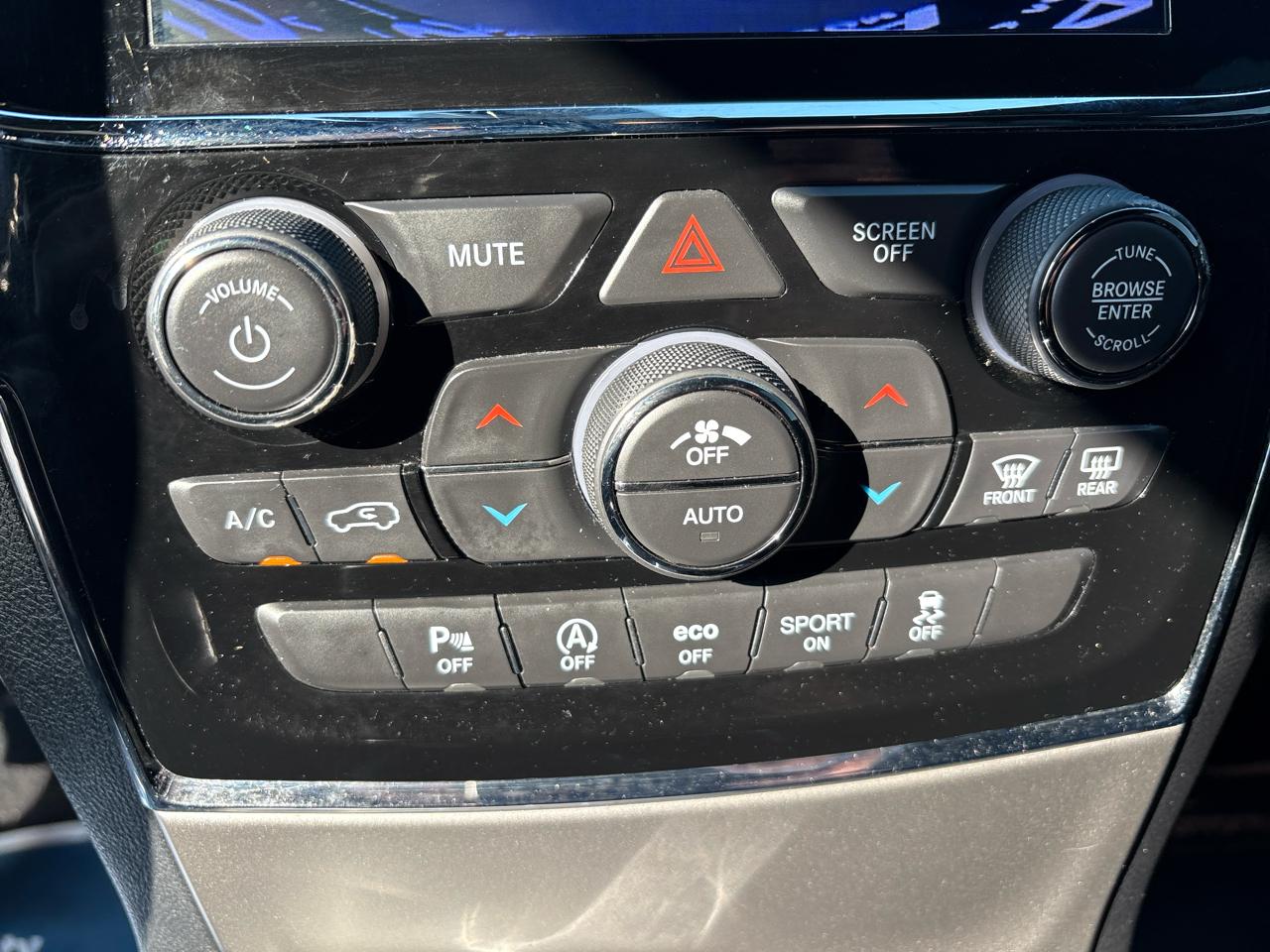 Jeep Grand Cherokee  2019