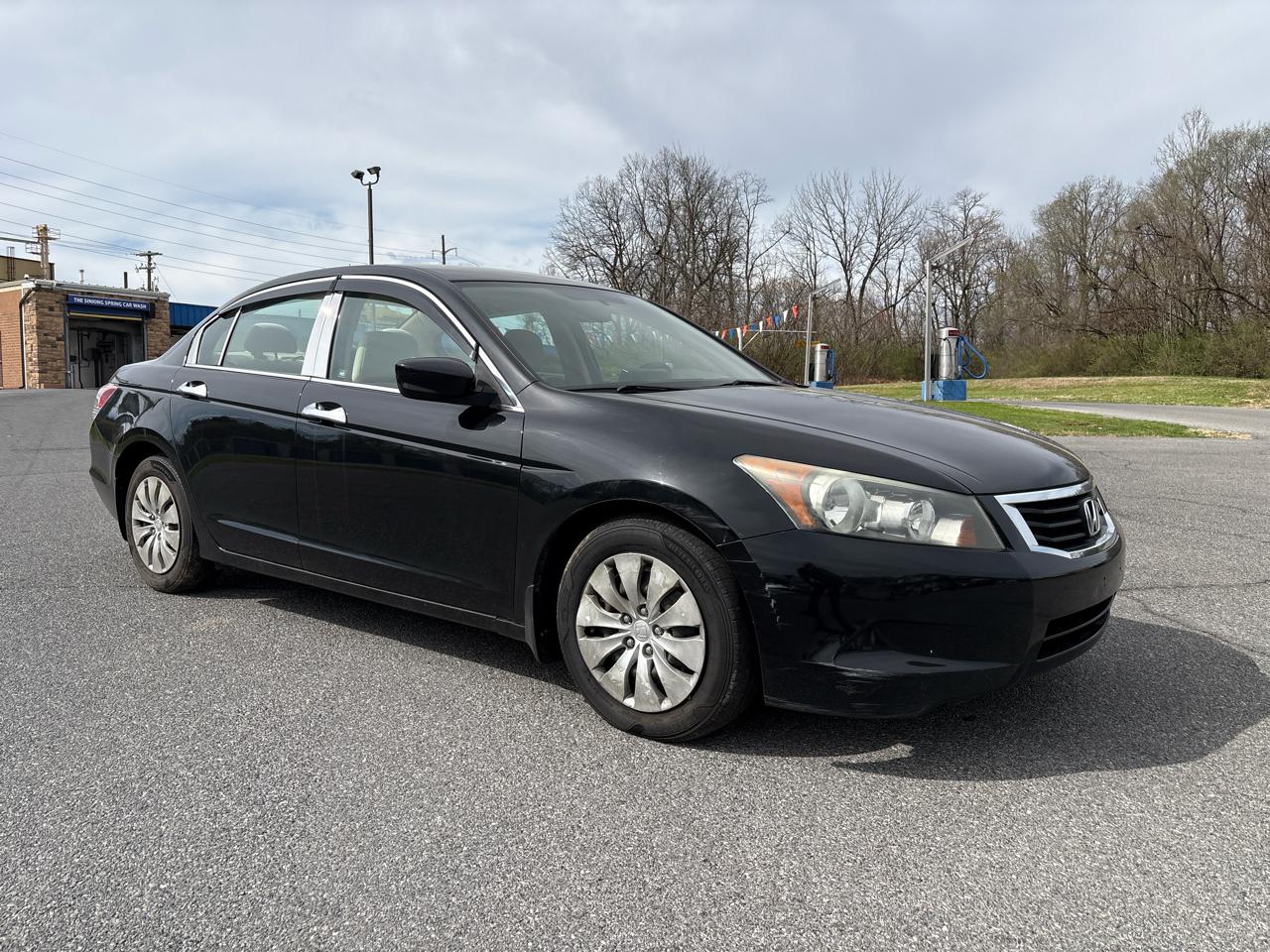 Honda Accord LX sedan AT 2010