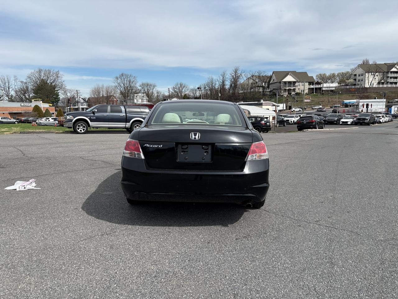 Honda Accord LX sedan AT 2010
