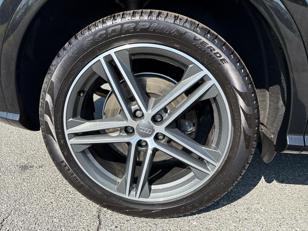 Audi SQ5 3.0T Premium Plus quattro 2018