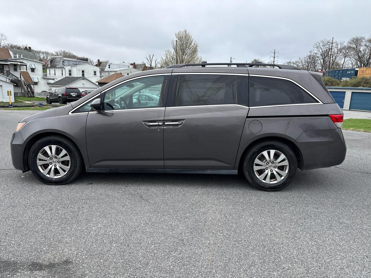Honda Odyssey SE 2016