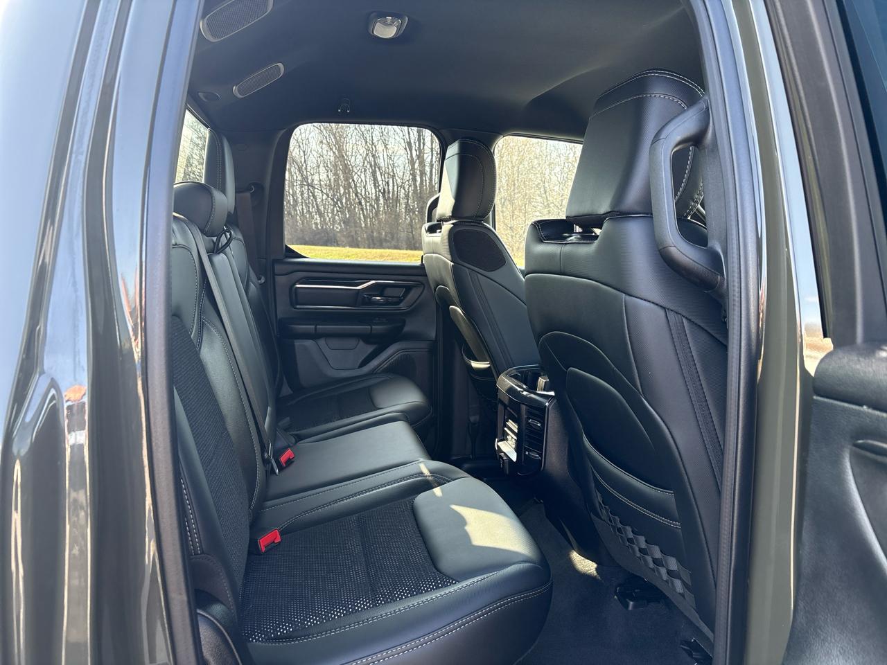 RAM 1500 Big Horn Quad Cab 4WD 2021