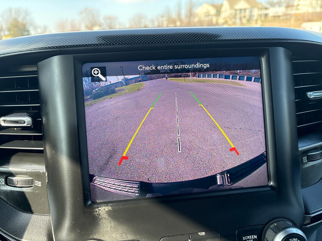 RAM 1500 Big Horn Quad Cab 4WD 2021